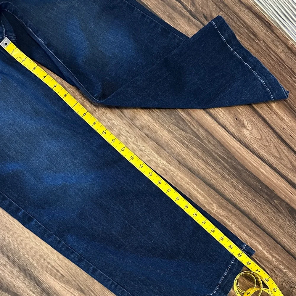 PAIGE Dark Genesee Crop Jeans - Picture 6 of 8